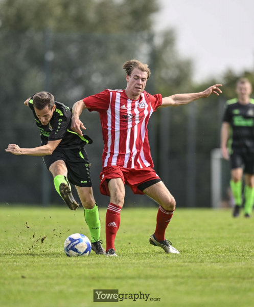 16_Yowe_Jonas_Wenzel__YZ97662