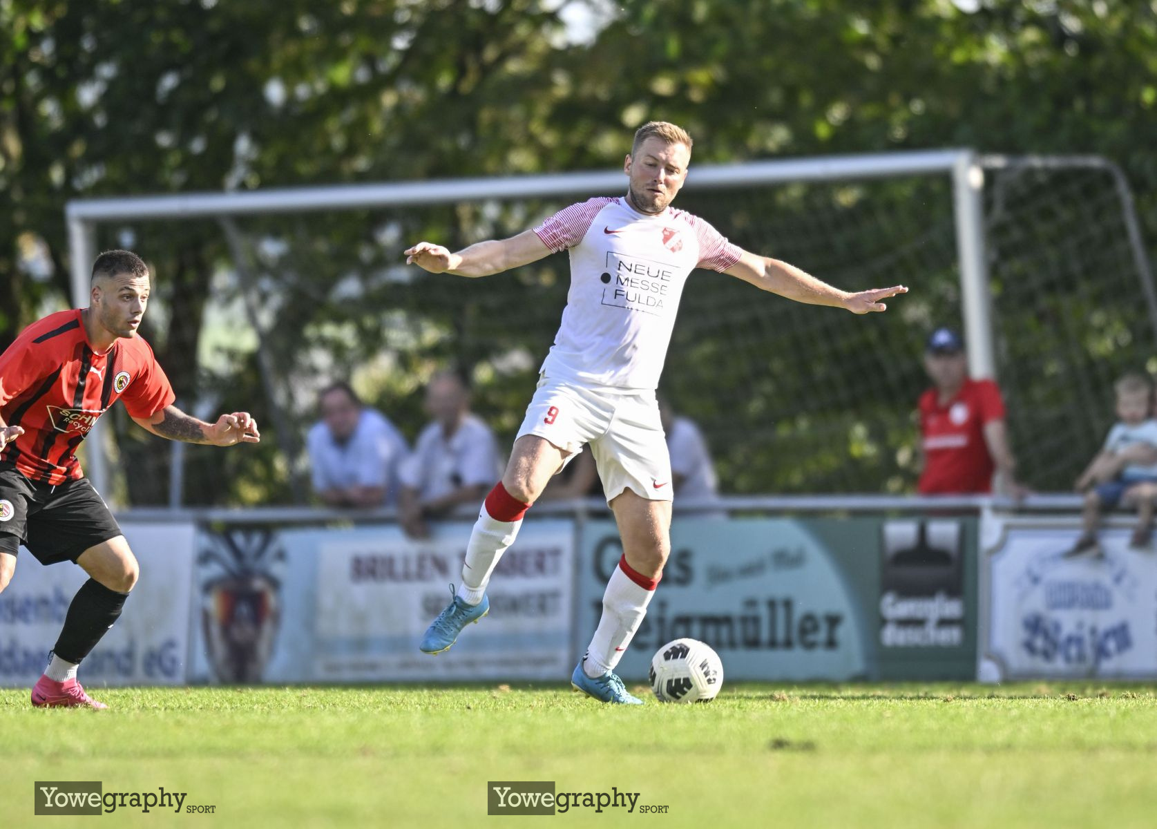 12_Yowe_Jonas_Wenzel__YZ90057