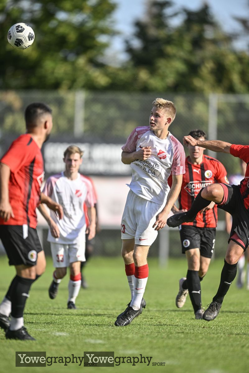 25_Yowe_Jonas_Wenzel__YZ90139