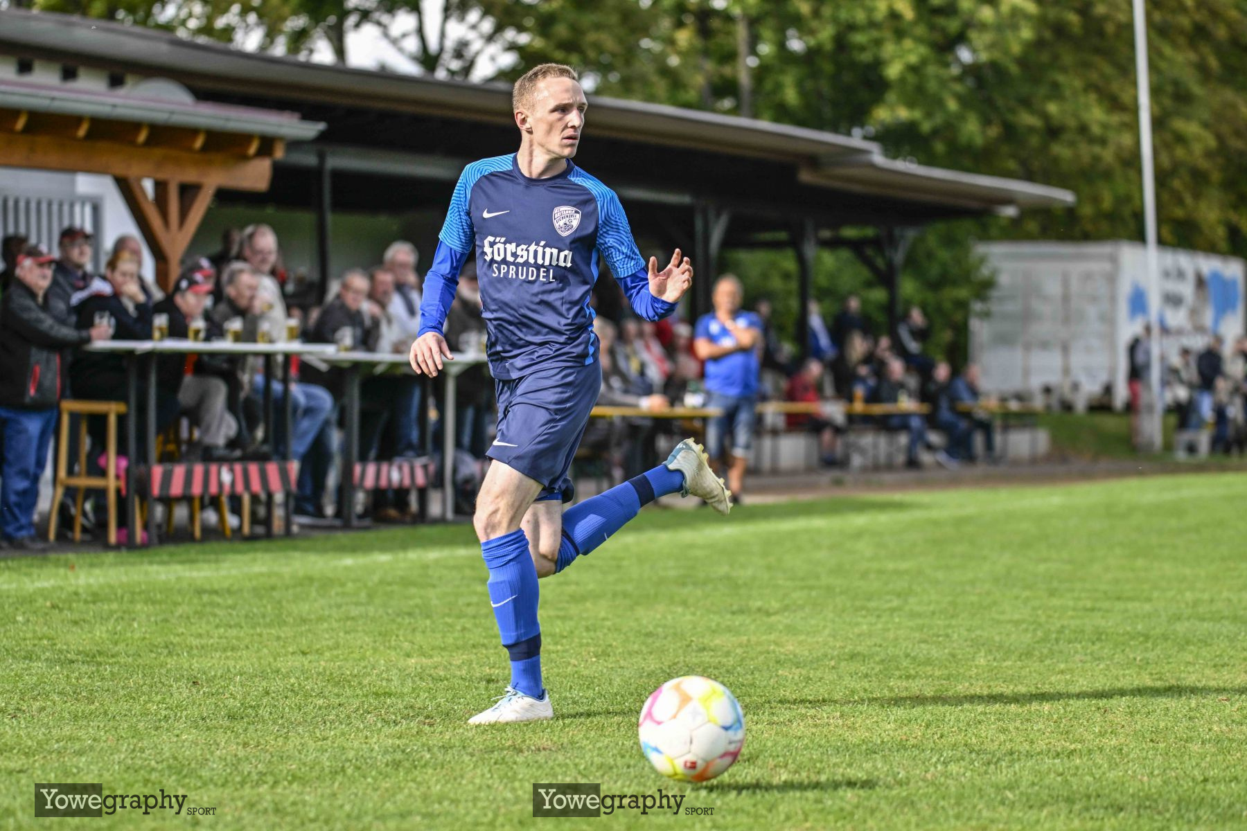 10_YZ91703_Yowe_Jonas_Wenzel