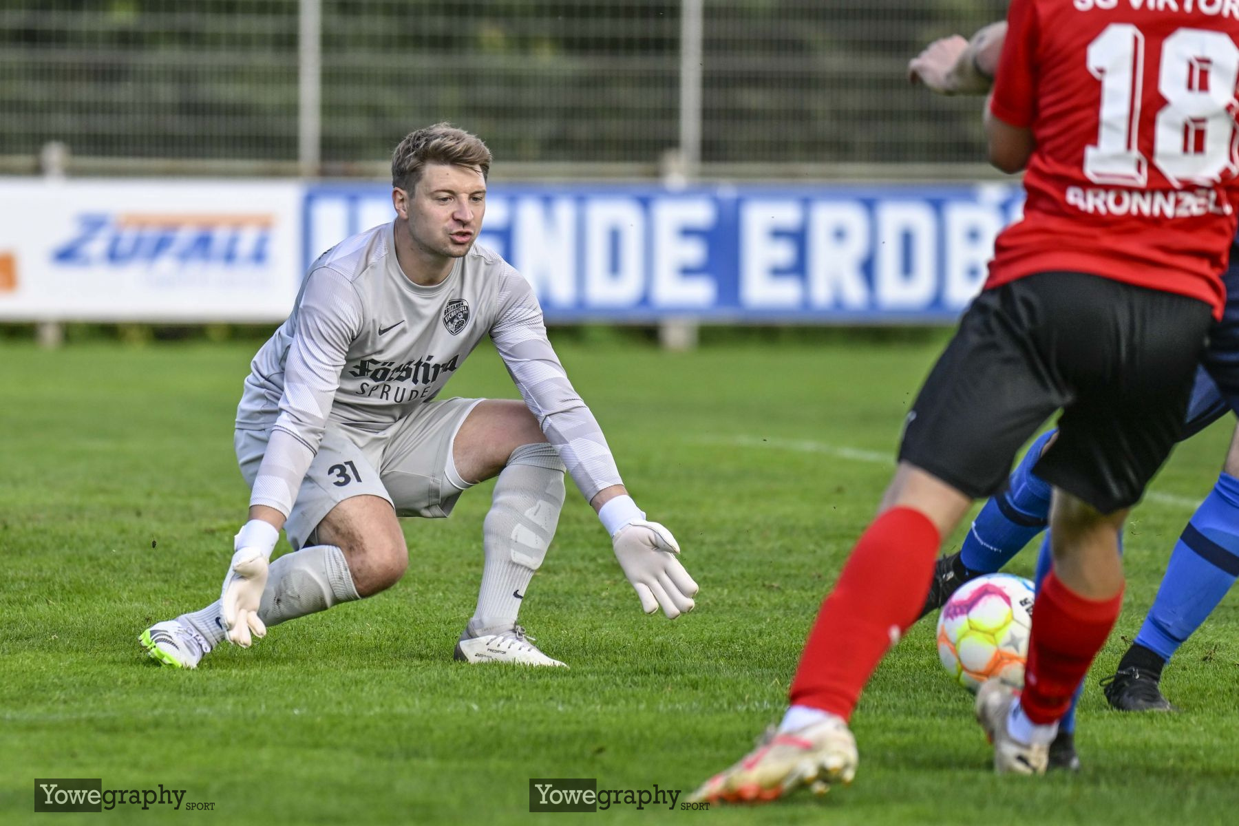 55_YZ92159_Yowe_Jonas_Wenzel