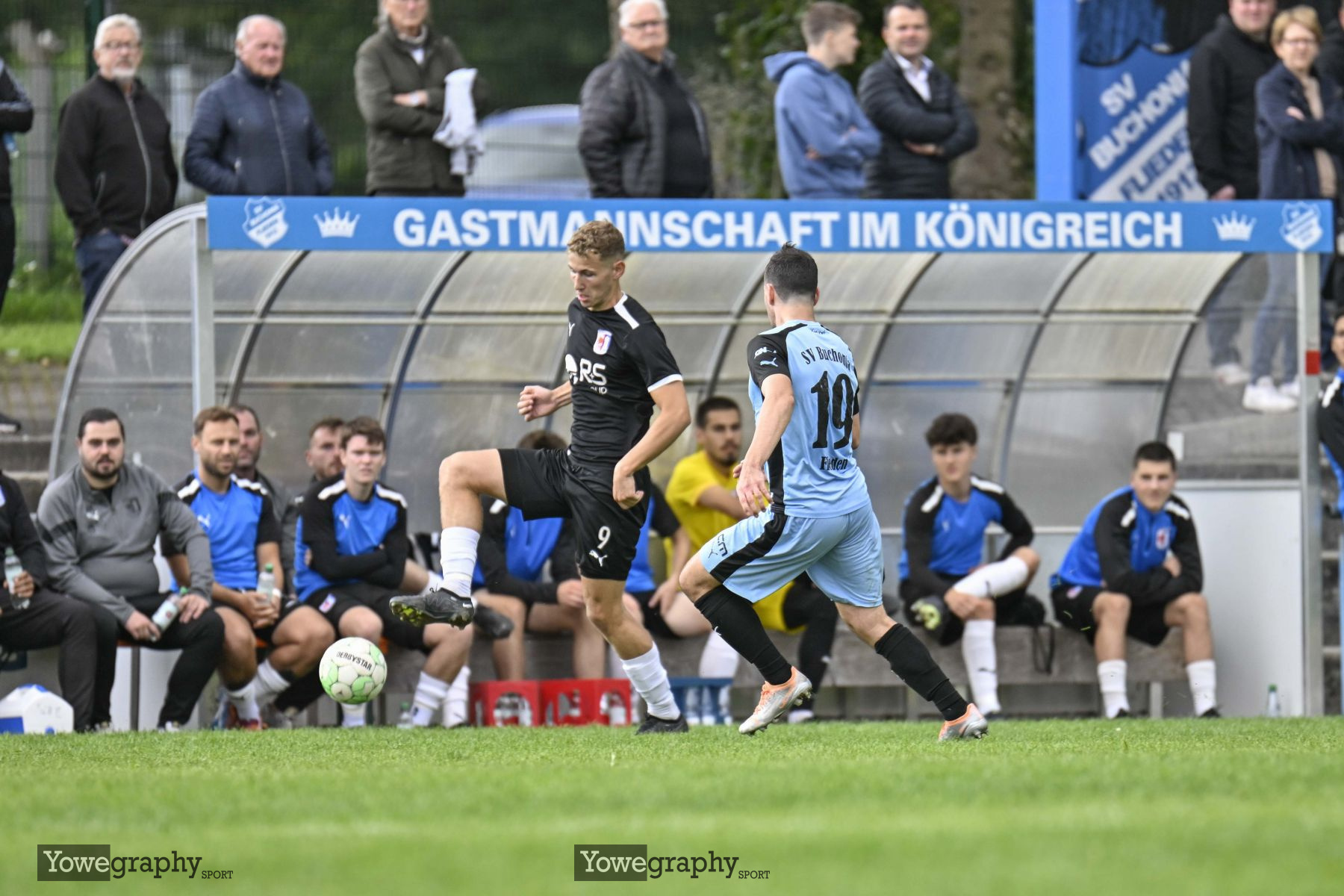 39_YZ91539_Yowe_Jonas_Wenzel