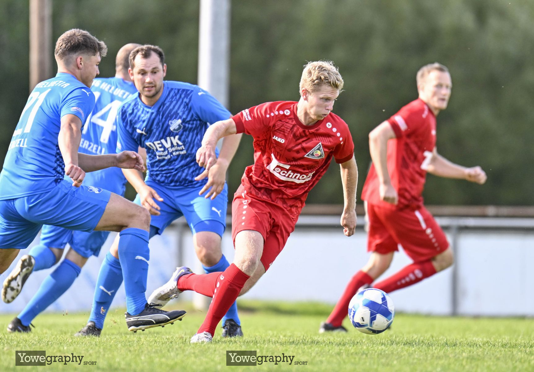 13_YZ92532_Yowe_Jonas_Wenzel