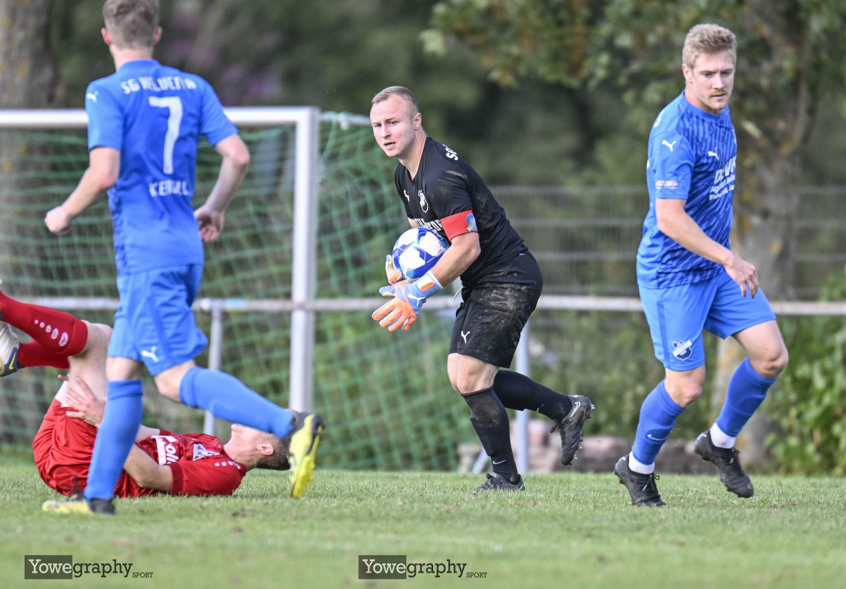 20_YZ92592_Yowe_Jonas_Wenzel