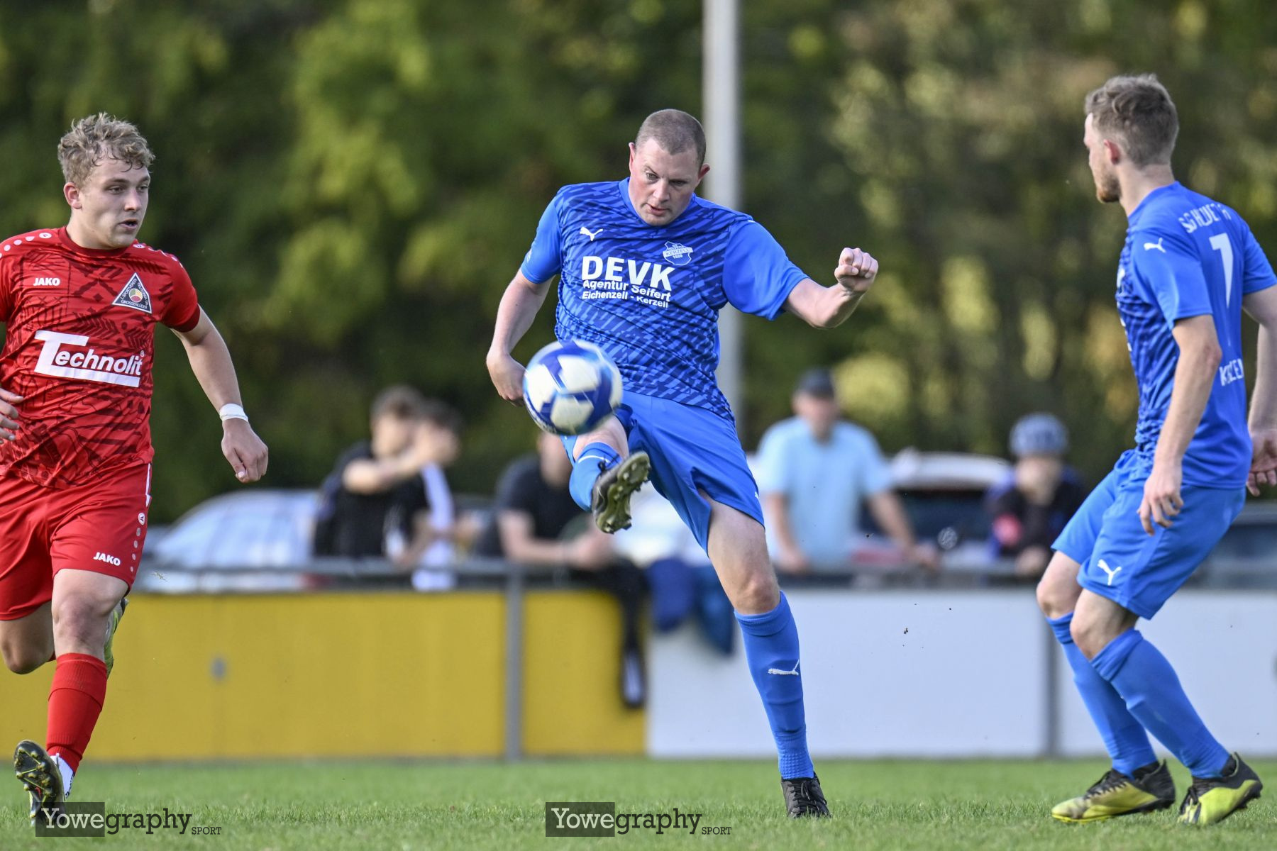 45_YZ92808_Yowe_Jonas_Wenzel