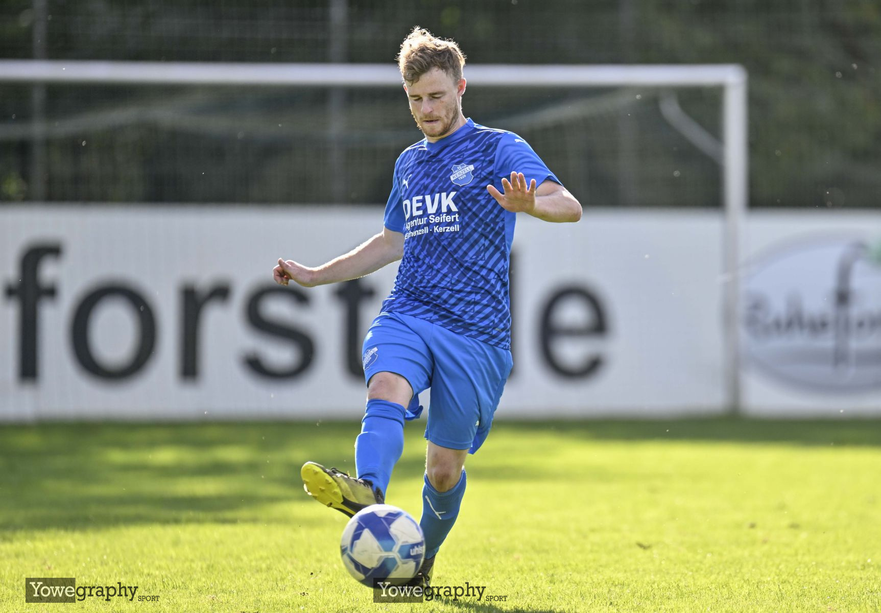 47_YZ92842_Yowe_Jonas_Wenzel