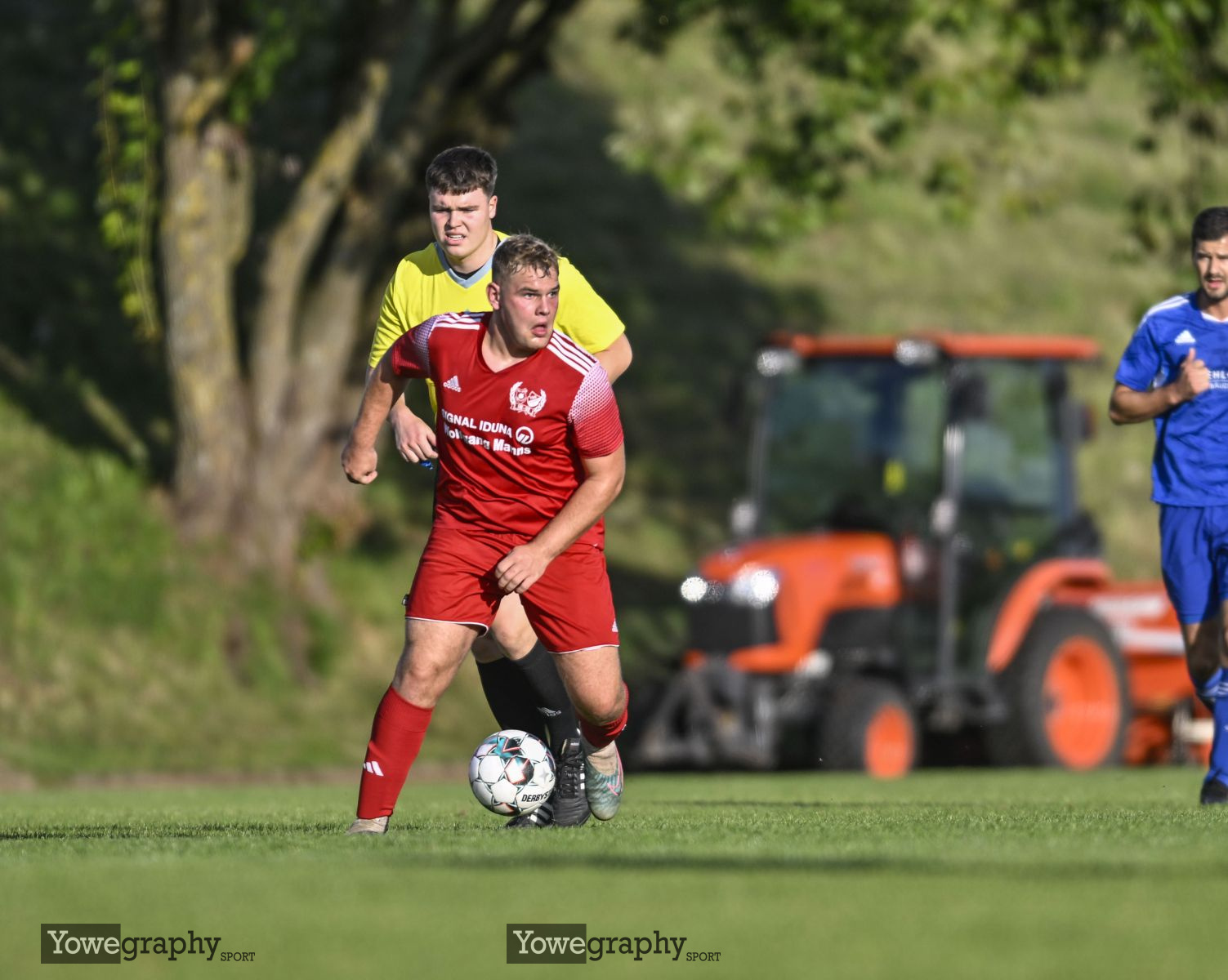 17_Yowe_Jonas_Wenzel__YZ93246