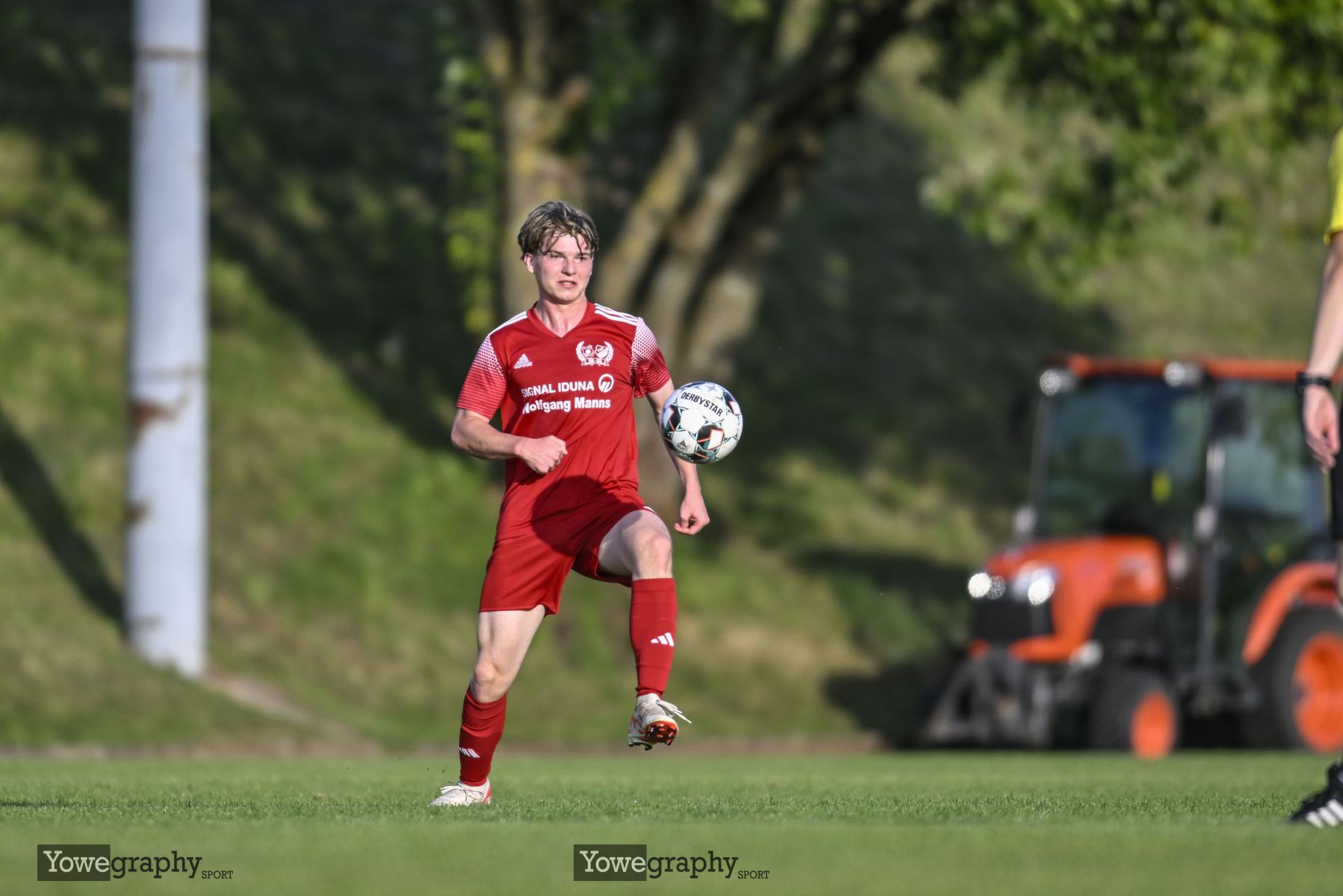 24_Yowe_Jonas_Wenzel__YZ93320
