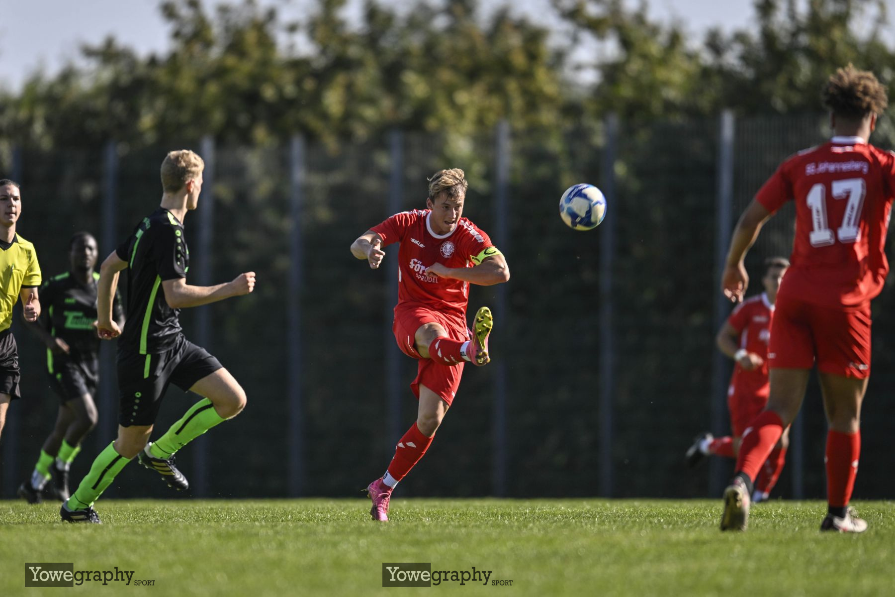 02_YZ93744_Yowe_Jonas_Wenzel