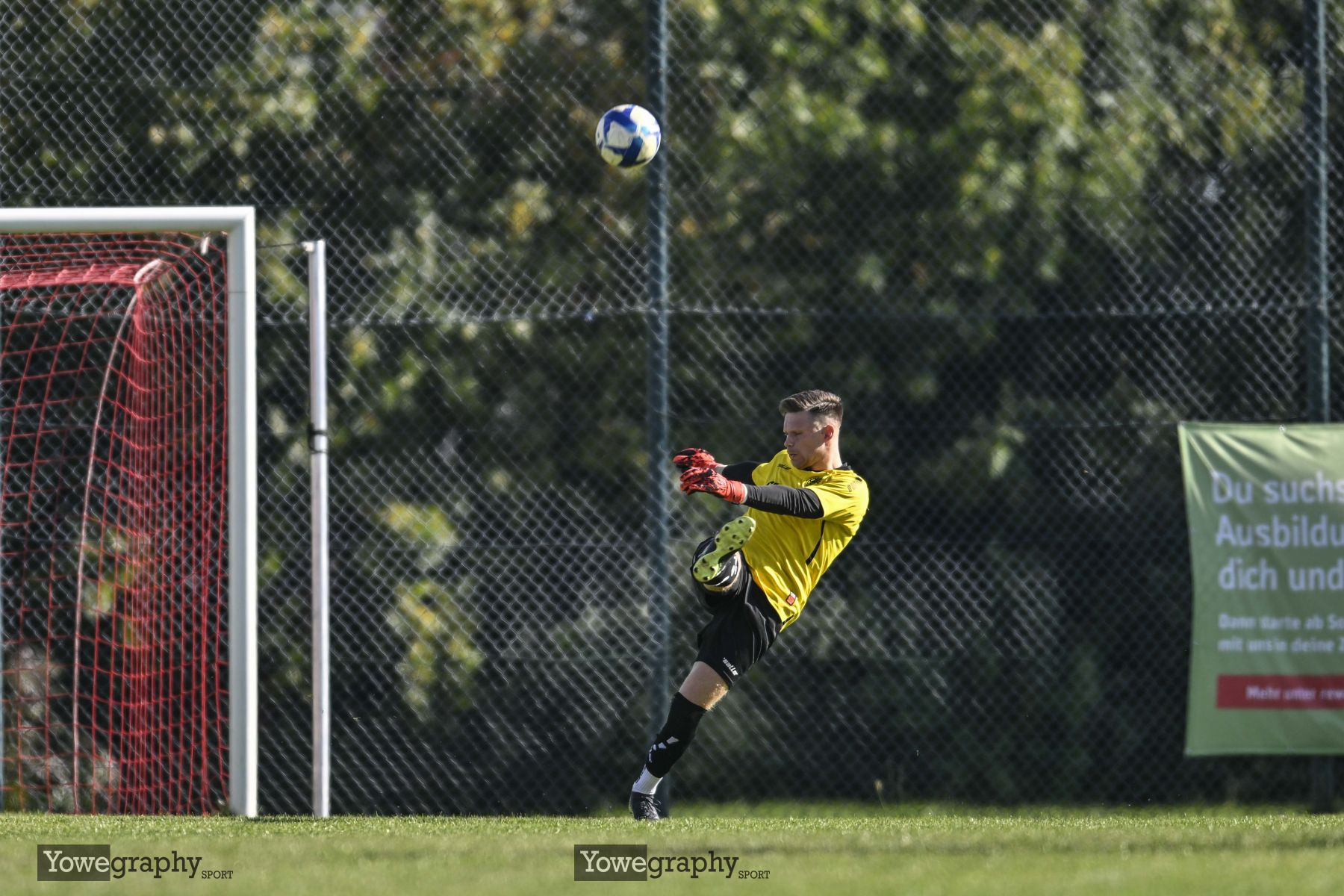 03_YZ93750_Yowe_Jonas_Wenzel