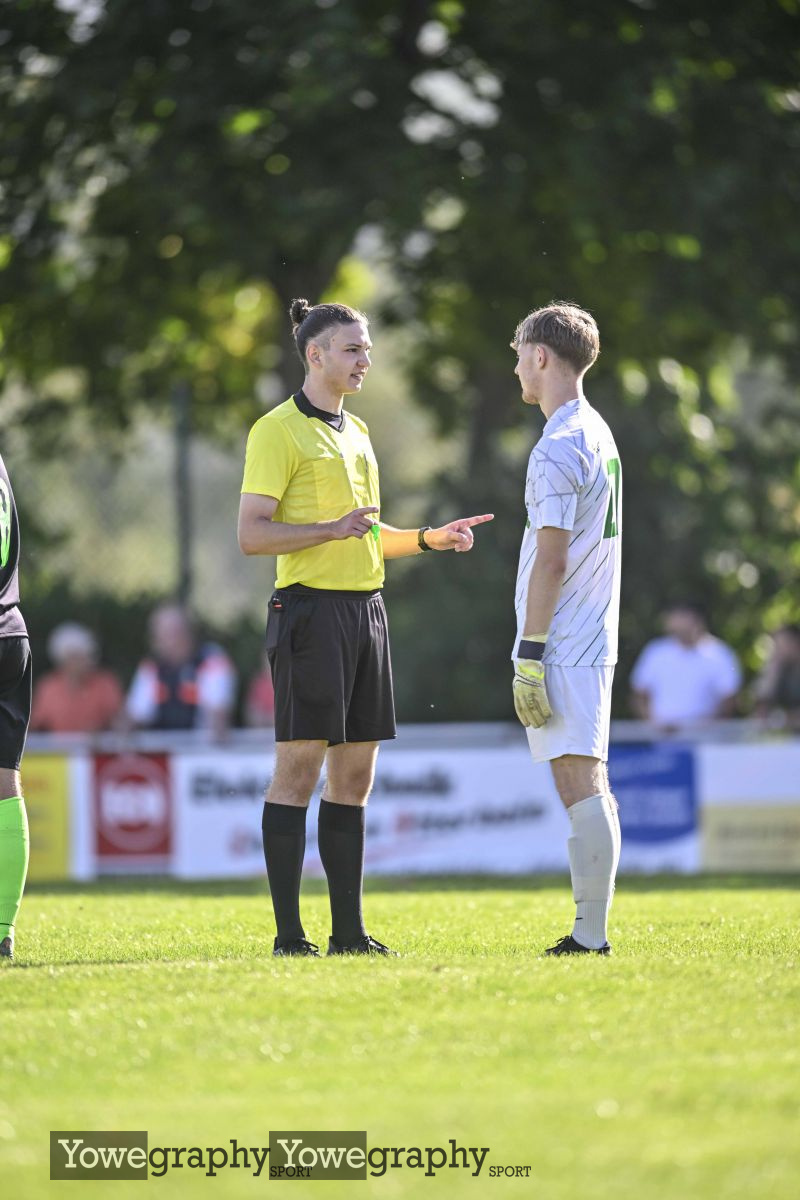 13_YZ93852_Yowe_Jonas_Wenzel