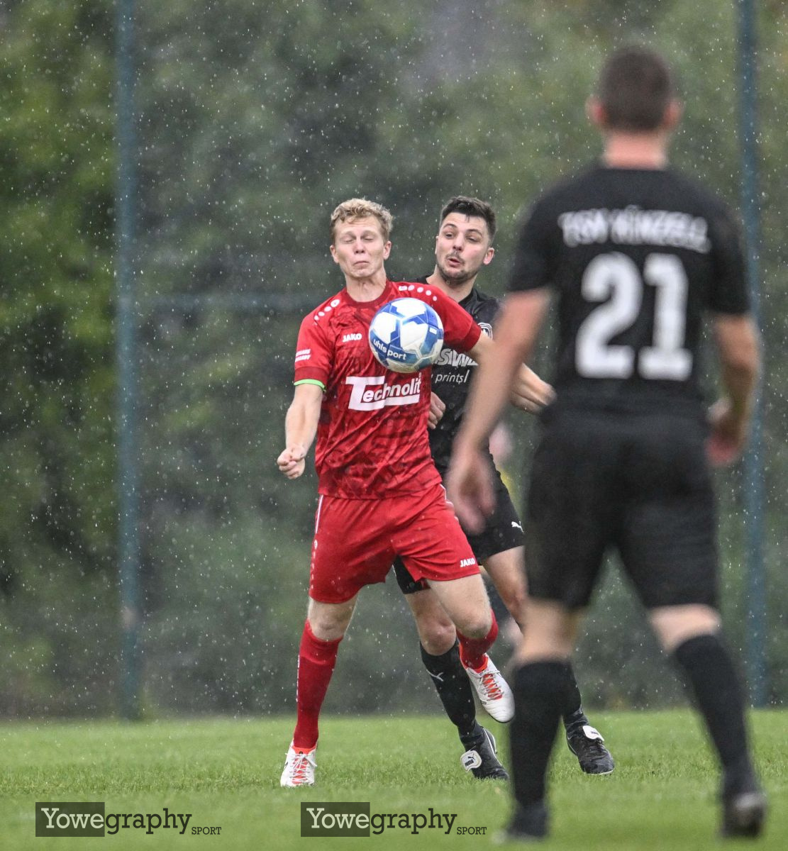 11_YZ94400_Yowe_Jonas_Wenzel