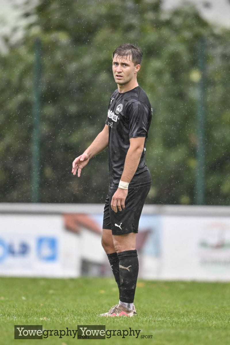50_YZ94889_Yowe_Jonas_Wenzel