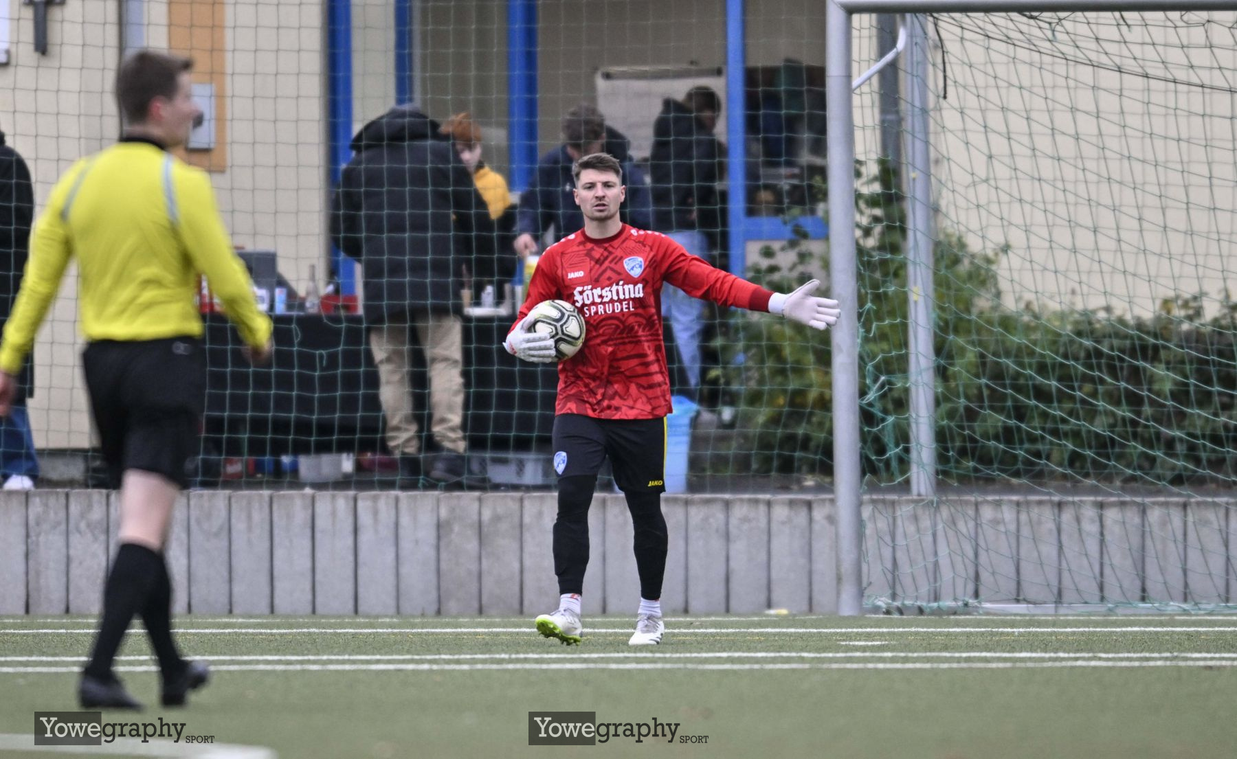 35_YZ98878_Yowe_Jonas_Wenzel