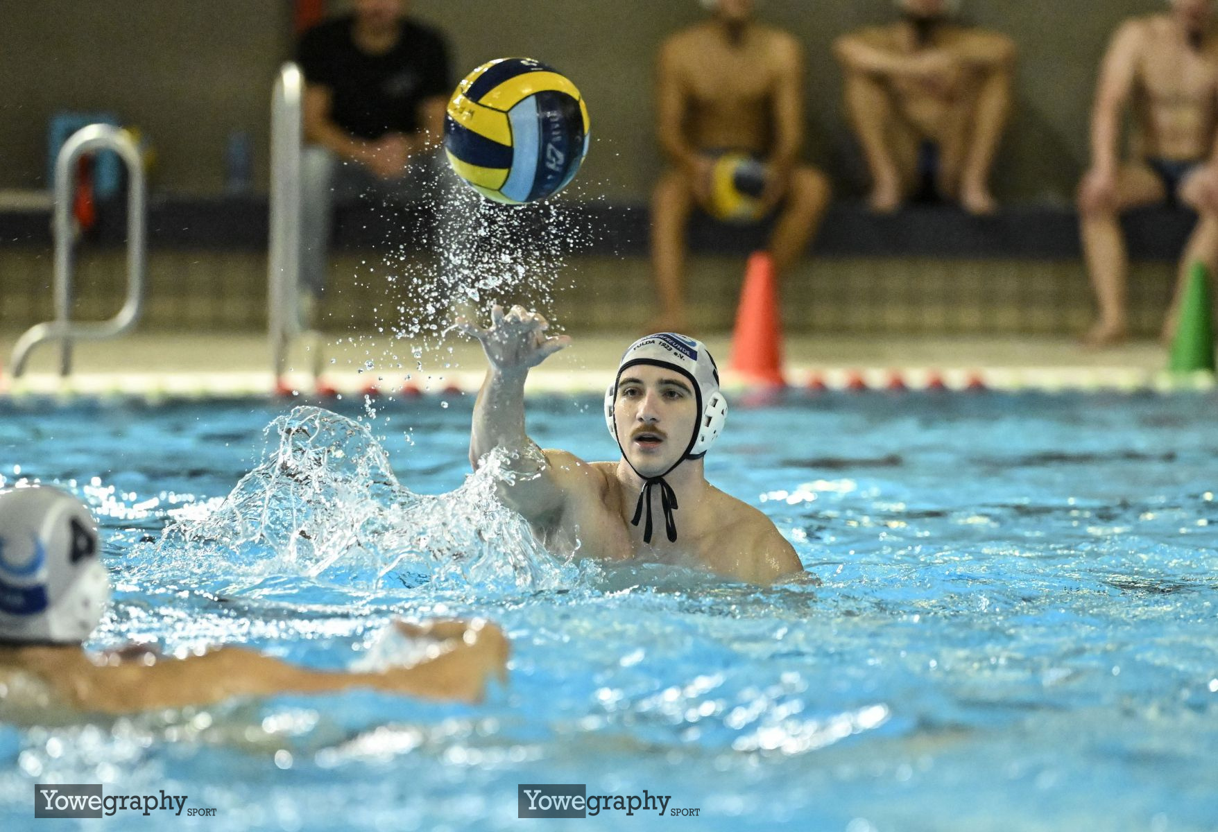 28_Yowe_Jonas_Wenzel__YZ99618