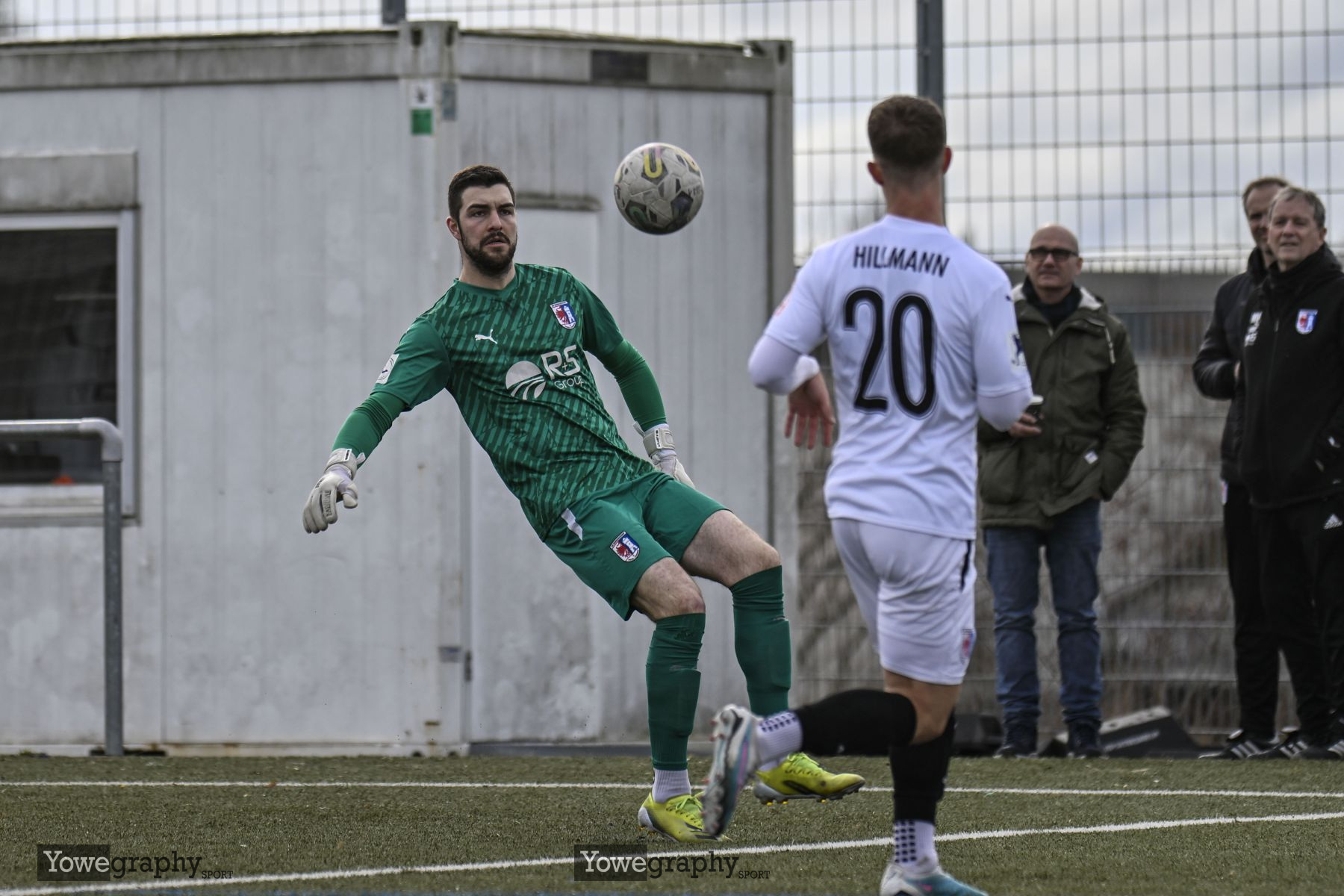 05_Yowe_Jonas_Wenzel__YZ94516