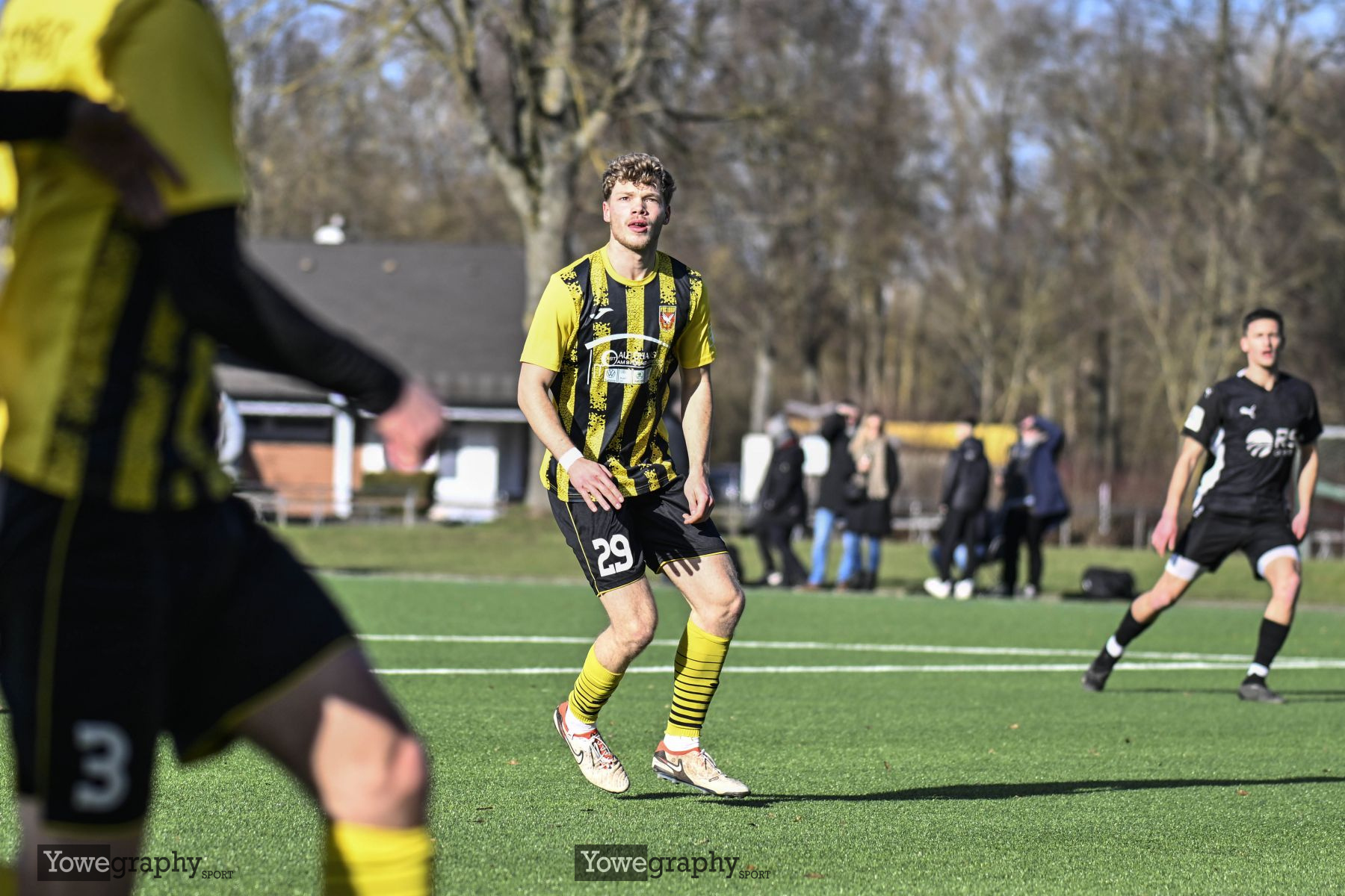 14_Yowe_Jonas_Wenzel__YZ92883