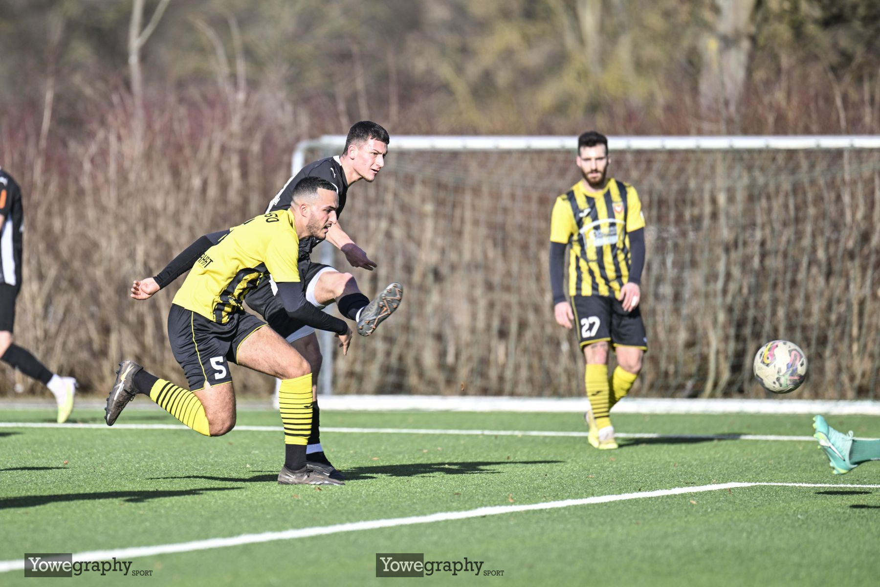 20_Yowe_Jonas_Wenzel__YZ92942