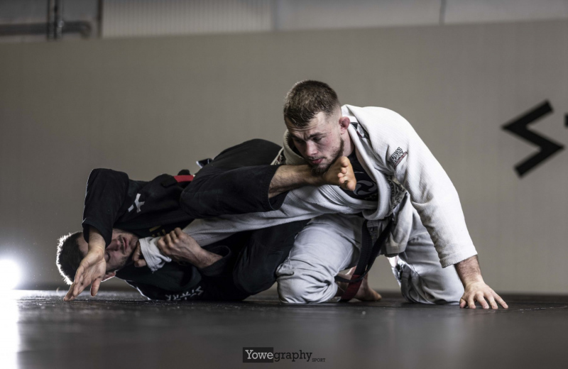 091_YZ95801_Yowe_Jonas_Wenzel