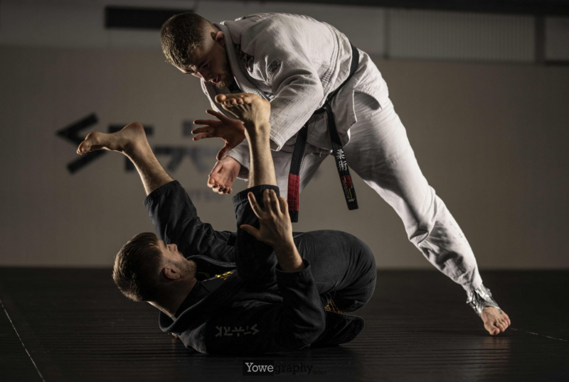097_YZ95957_Yowe_Jonas_Wenzel