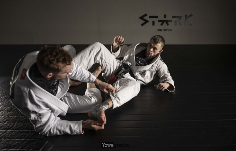 150_YZ96632_Yowe_Jonas_Wenzel