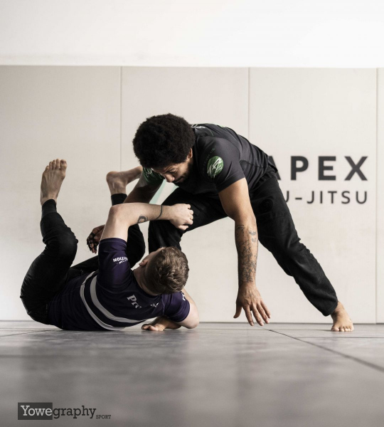 50_YZ93031_Yowe_Jonas_Wenzel