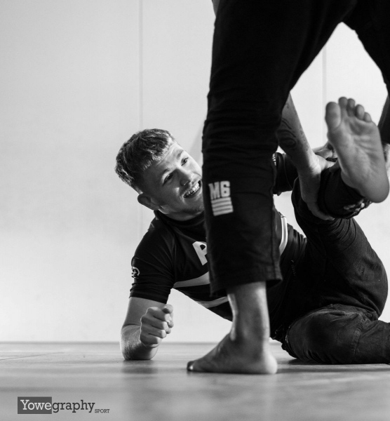 51_YZ93047_Yowe_Jonas_Wenzel_BW
