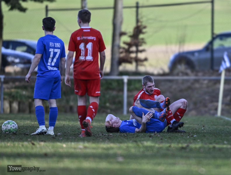 29_YZ93979_Yowe_Jonas_Wenzel