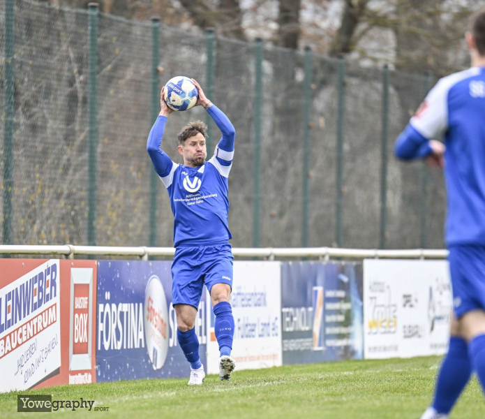 01_YZ95180_Yowe_Jonas_Wenzel