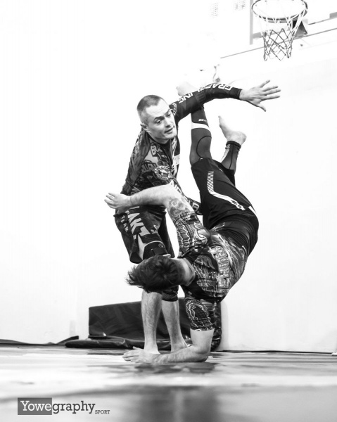 10_YOW5795_Yowe_Jonas_Wenzel_BW