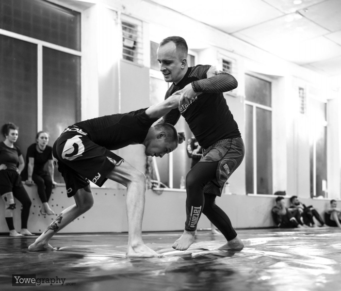 32_YOW6002_Yowe_Jonas_Wenzel_BW