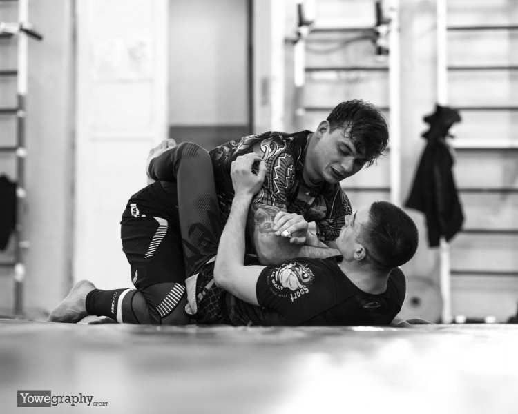 40_YOW6060_Yowe_Jonas_Wenzel_BW