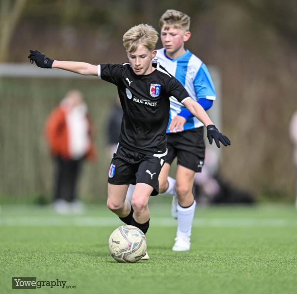 06_Yowe_Jonas_Wenzel__YZ96084