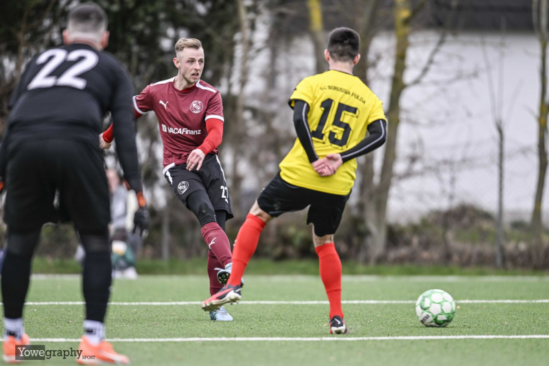 12_Yowe_Jonas_Wenzel__YZ97206