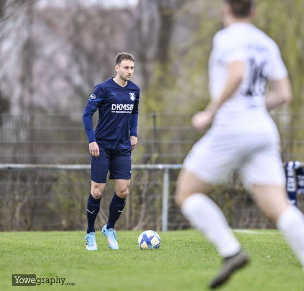 04_Yowe_Jonas_Wenzel__YZ96677