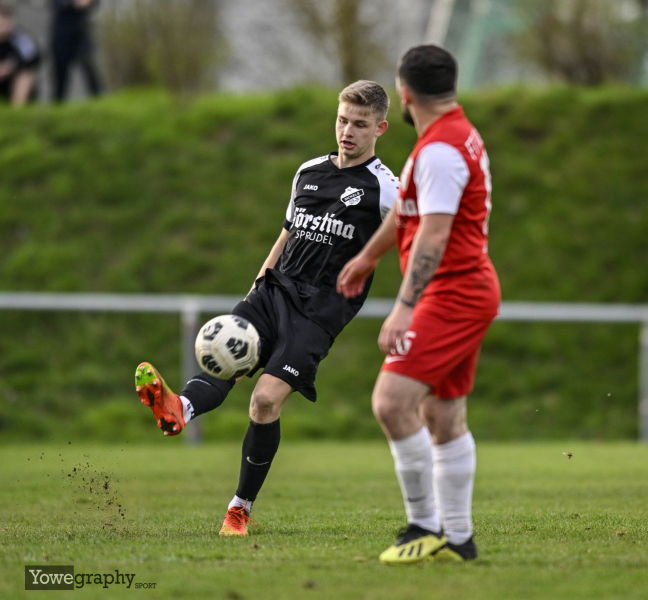 29_Yowe_Jonas_Wenzel__YZ97523