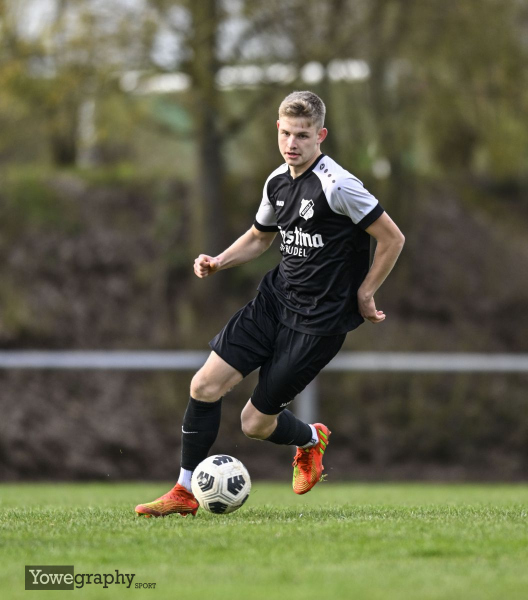 31_Yowe_Jonas_Wenzel__YZ97544