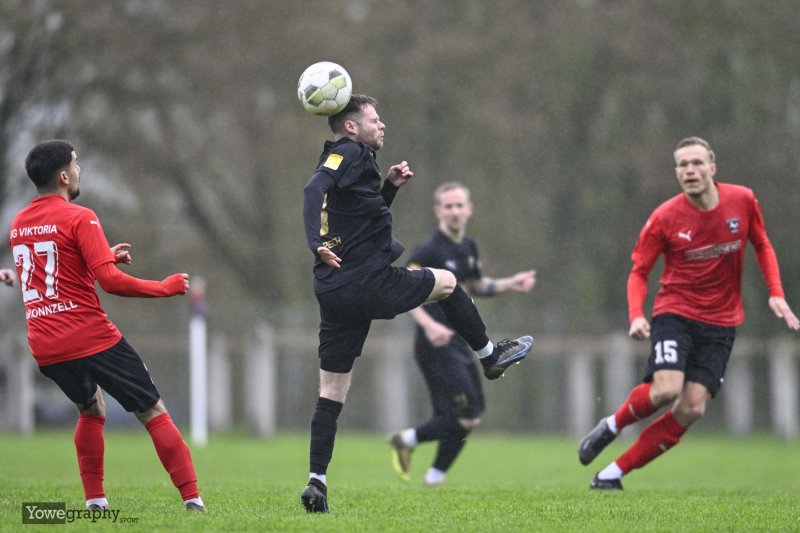 03_Yowe_Jonas_Wenzel__YZ98966