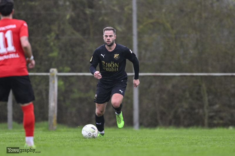 44_Yowe_Jonas_Wenzel__YZ99218