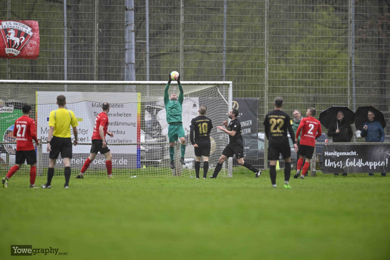 95_Yowe_Jonas_Wenzel__YZ99640