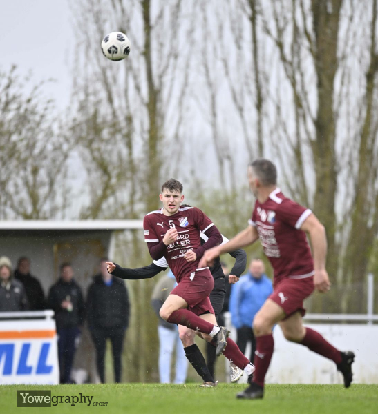 04_Yowe_Jonas_Wenzel__YZ99664