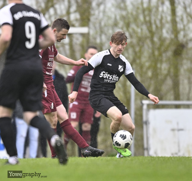 12_Yowe_Jonas_Wenzel__YZ99724