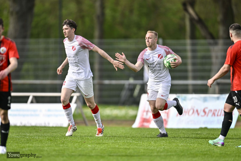 54_Yowe_Jonas_Wenzel__YZ91372