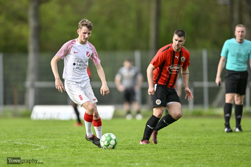 70_Yowe_Jonas_Wenzel__YZ91517