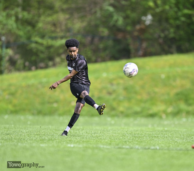 17_Yowe_Jonas_Wenzel__YZ90525
