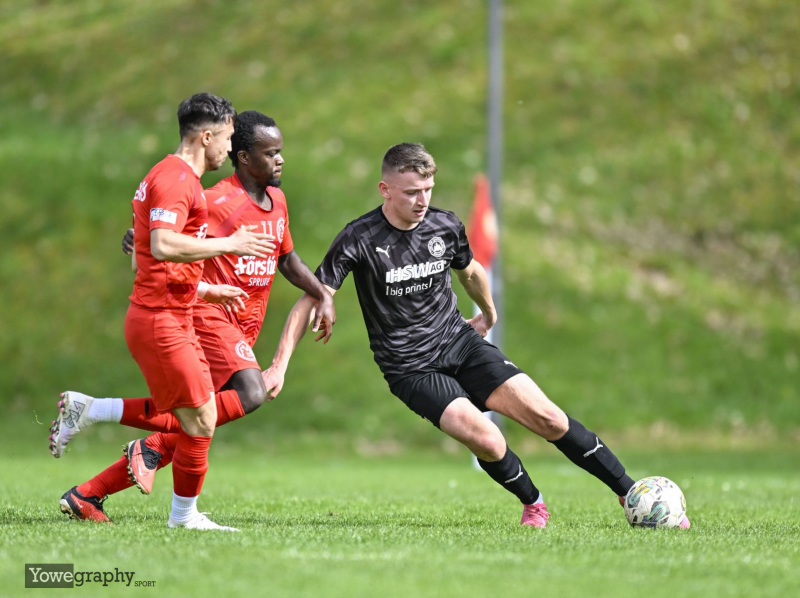 21_Yowe_Jonas_Wenzel__YZ90581