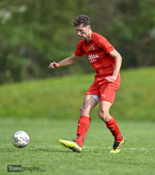 22_Yowe_Jonas_Wenzel__YZ90583