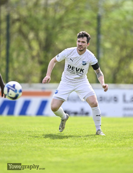 10_YZ94196_Yowe_Jonas_Wenzel