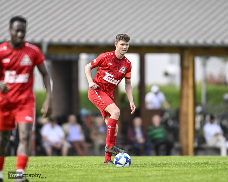 30_YZ94446_Yowe_Jonas_Wenzel