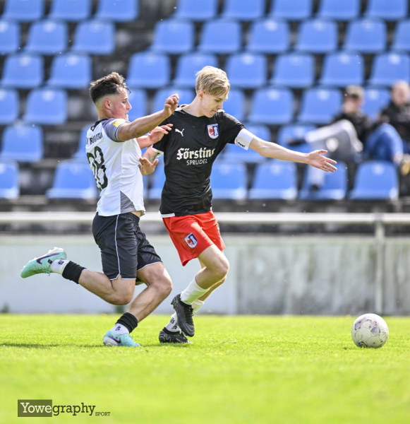 21_YZ93777_Yowe_Jonas_Wenzel